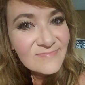 Meet your Posher, Suzanne